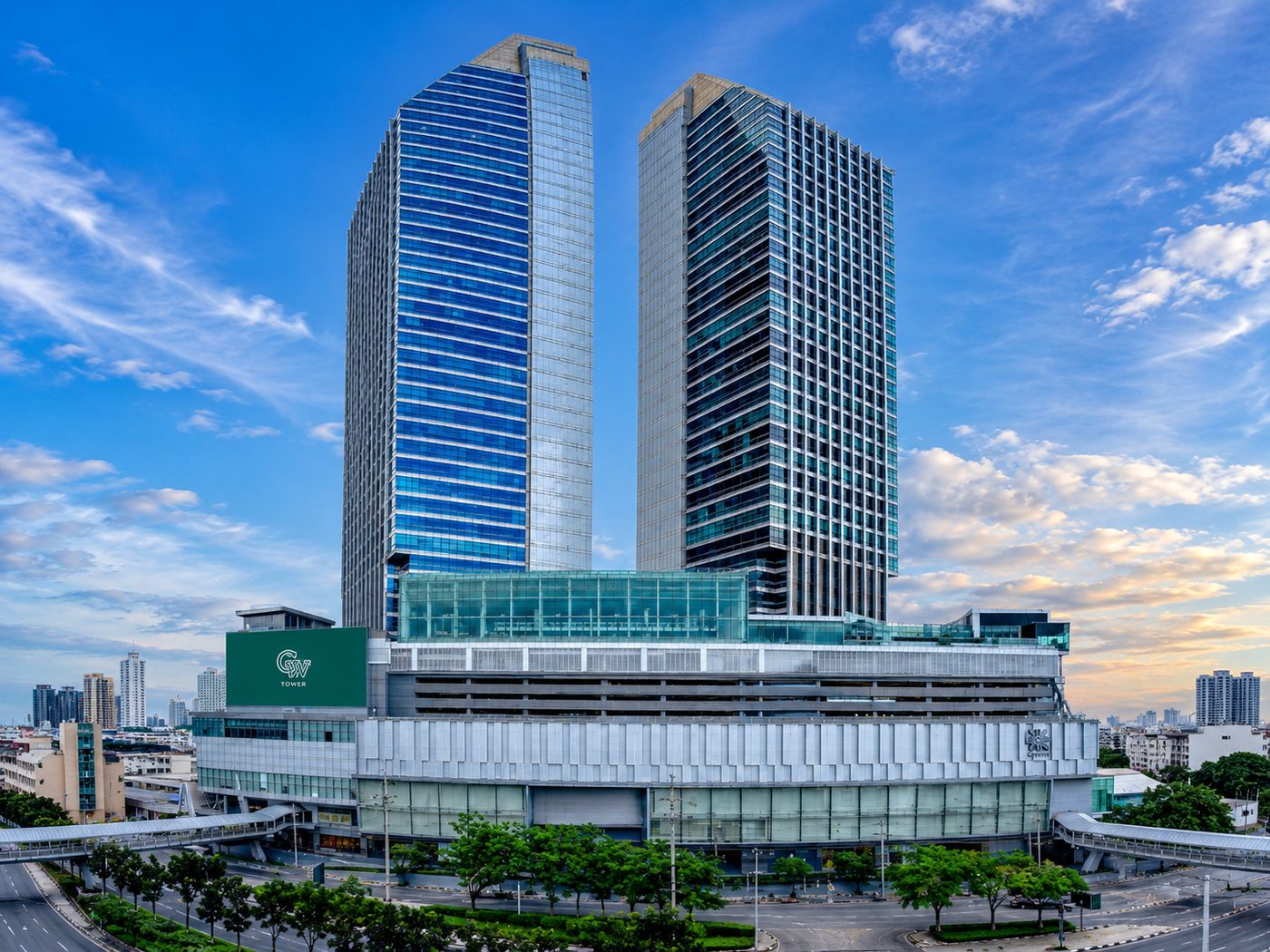 Cyber World Tower photo 1